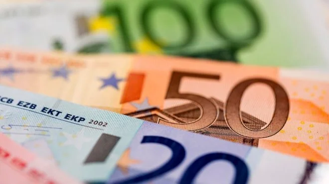 Euro hoy y euro blue: a cuánto cotizaron este lunes 1 de julio